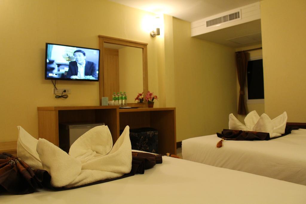 The Lephant Hotel Surat Thani Esterno foto
